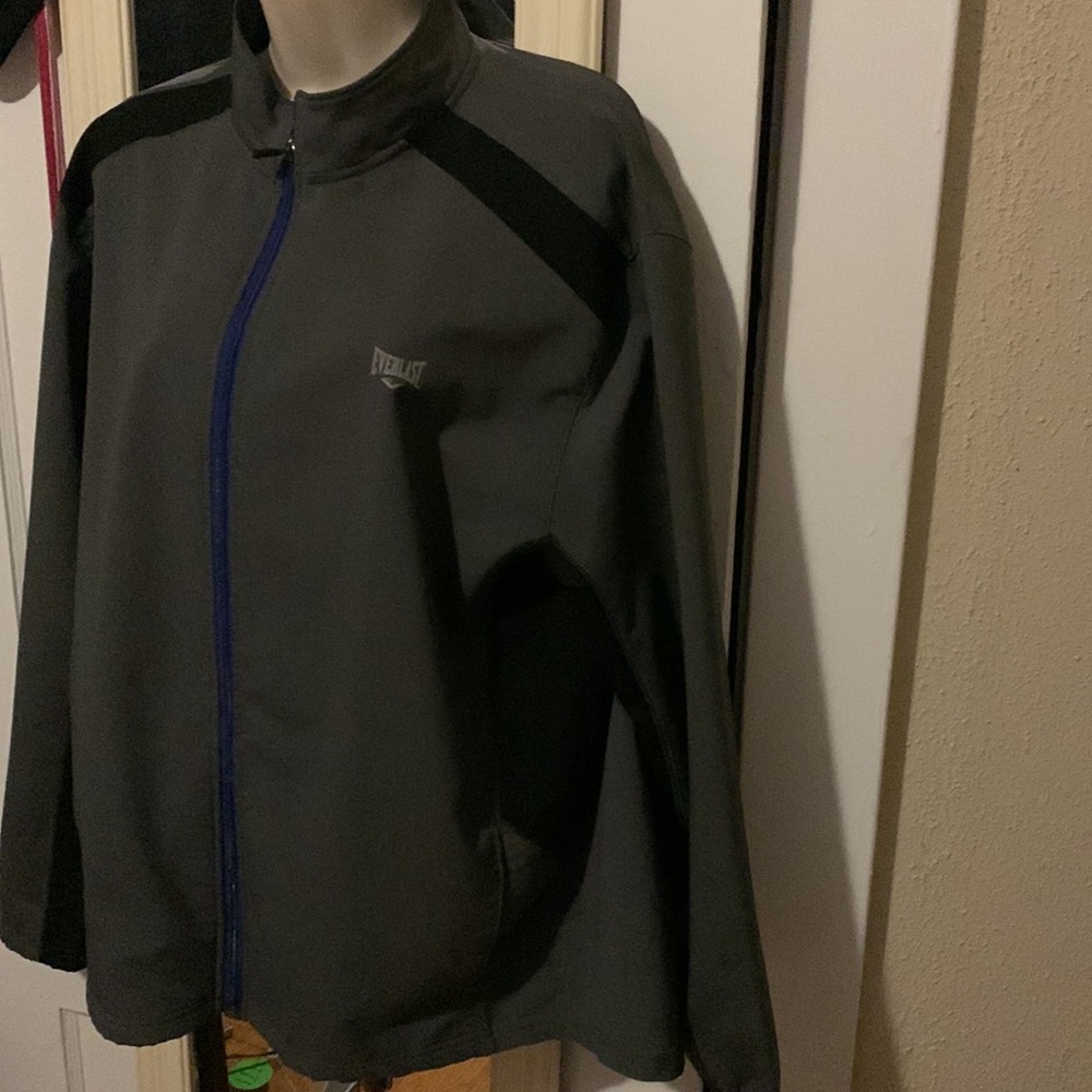 Everlast Jacket - Picture 2 of 10